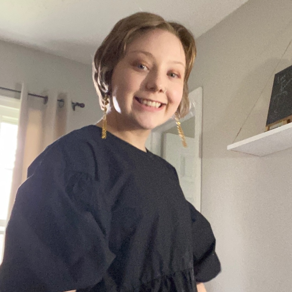 Meet your Posher, Anna